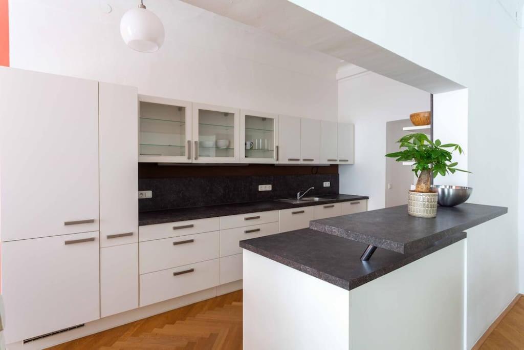 Traumhafte Wohnung Fuer 6 Pers. Melk Exterior photo